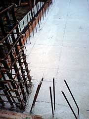 s081023a.jpg