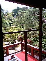 s100627b.jpg