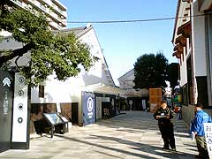 s101220b.jpg