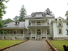 s110724a.jpg