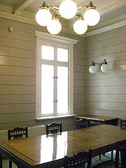 s110724c.jpg