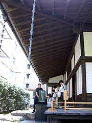 s110818g.jpg