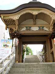 s110819f.jpg