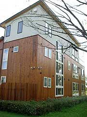 s111023d.jpg