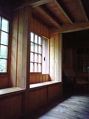 s130828d.jpg